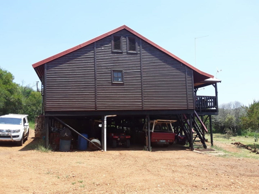 4 Bedroom Property for Sale in Zeerust North West